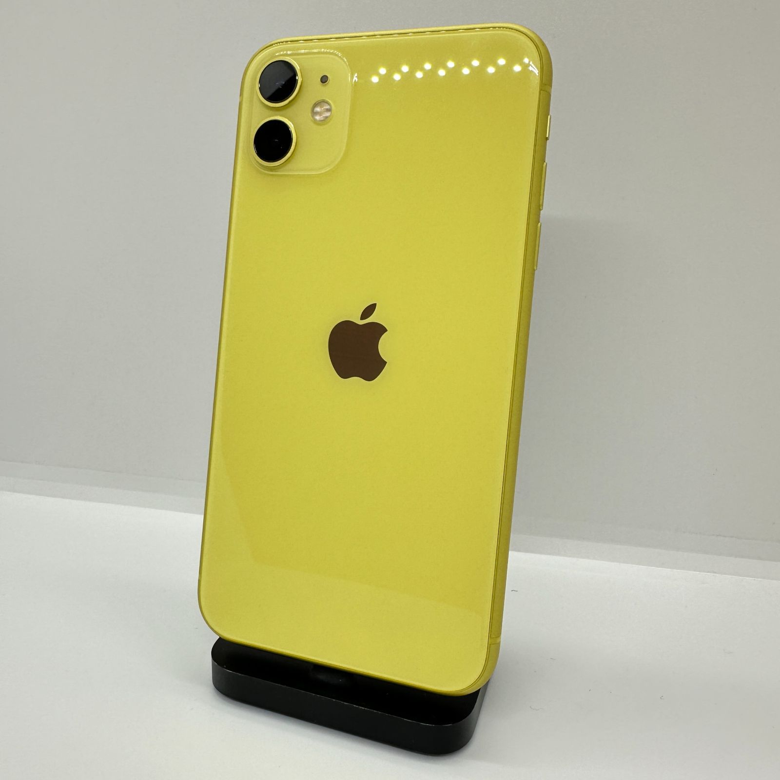 iPhone 11 正しかっ 64gb イエロー sim解除済 ?