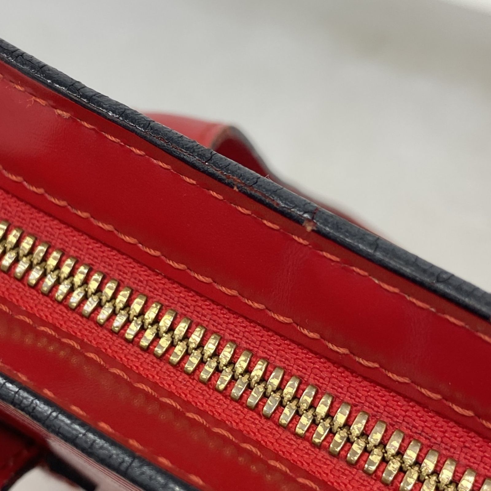 カスティリアンレッドレディース