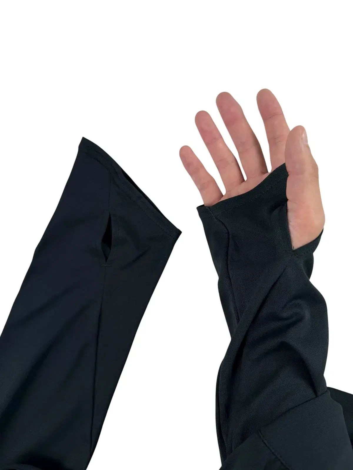 フィンガーホール