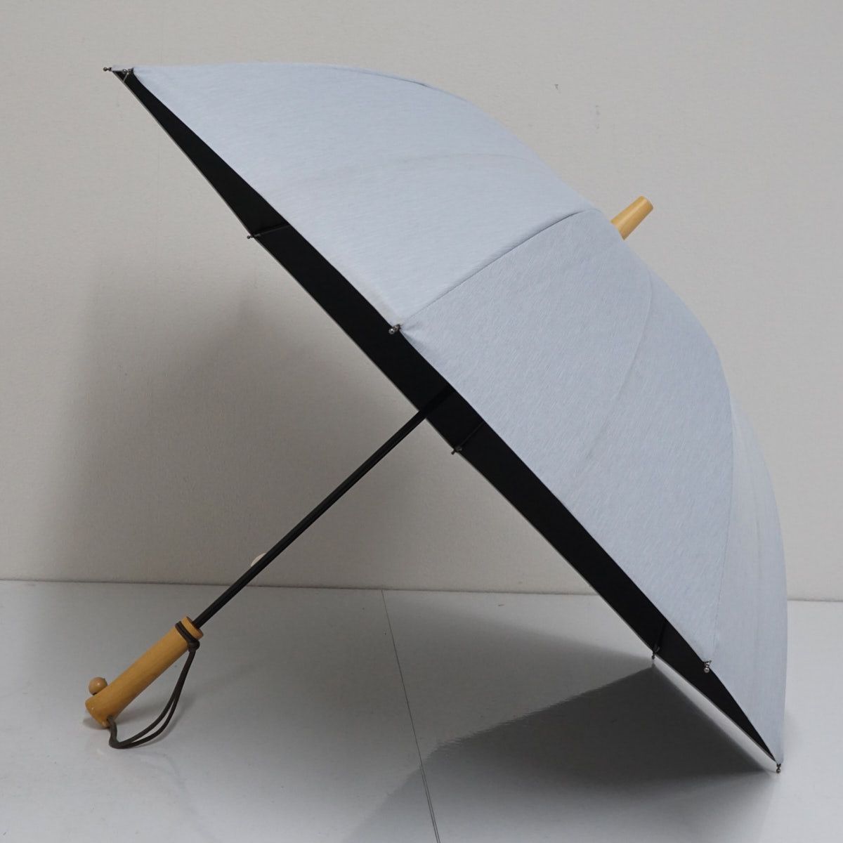 サンバリア100 日傘　中古 サンバリア100 完全遮光日傘 USED美品 Sサイズ 無地 ベージュ UV