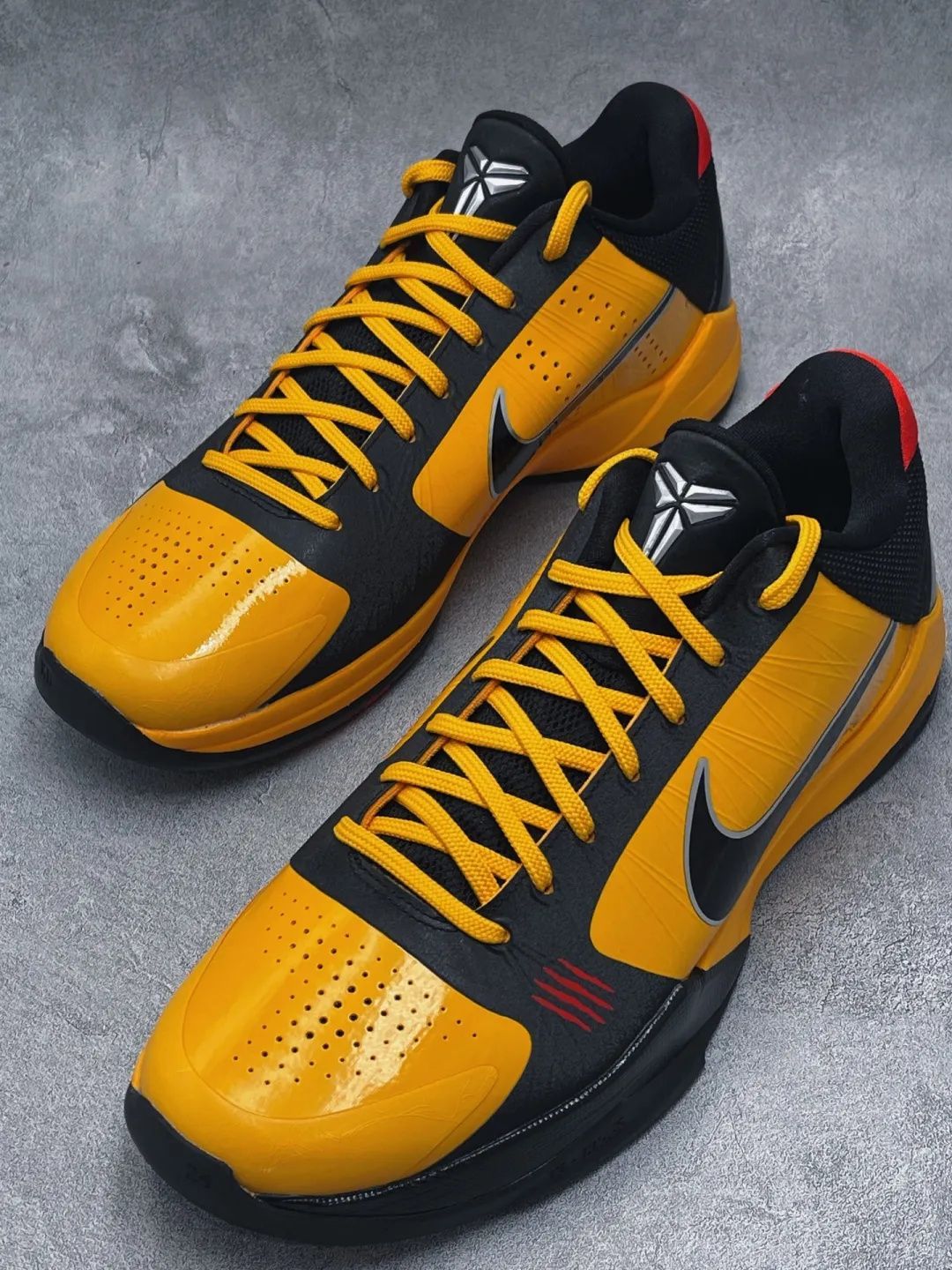 新品✨未使用❣️ 箱付 ✨ナイキ Zoom Kobe 5 Protro Bruce Lee