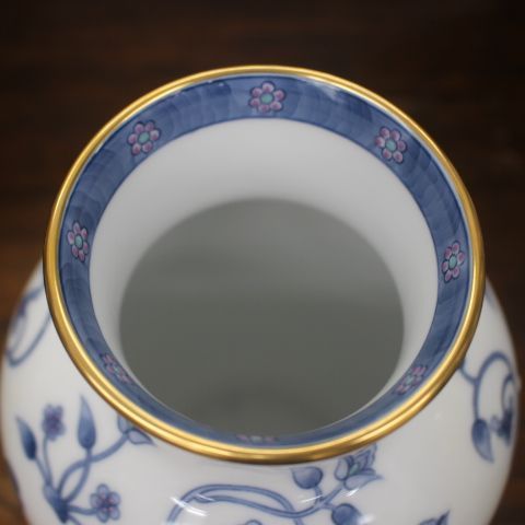 [超美品]大倉陶園花瓶　27cm 美品] 大倉陶園 葡萄 ぶどう 花瓶 花入 27cm - メルカリ