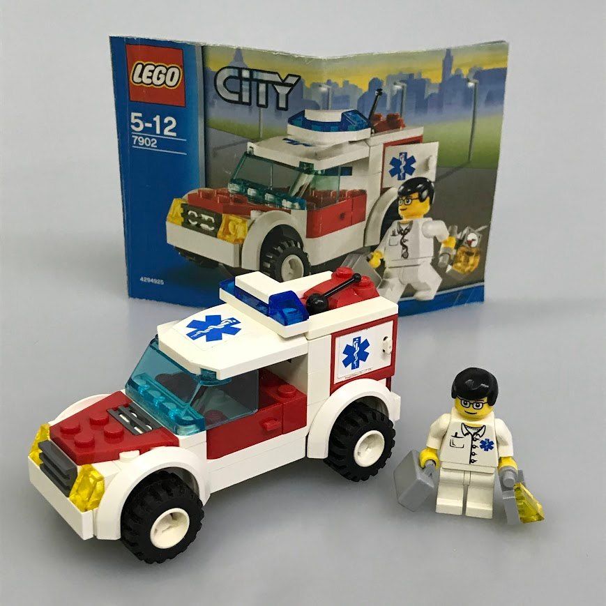 正規品 LEGO レゴ 街シリーズ 7890 7902×2 救急車 医師専用車 CP-131 371 - メルカリ