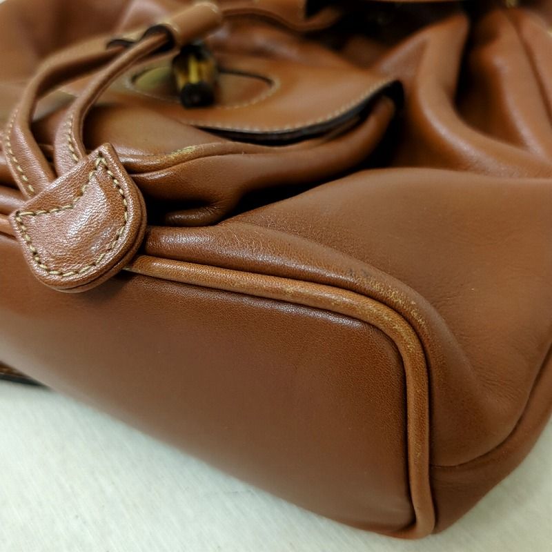美品 グッチ リュック バンブー オールレザー 巾着 ユニセックス ブラウン 美品 GUCCI グッチ バンブー リュックサック レザー スウェード