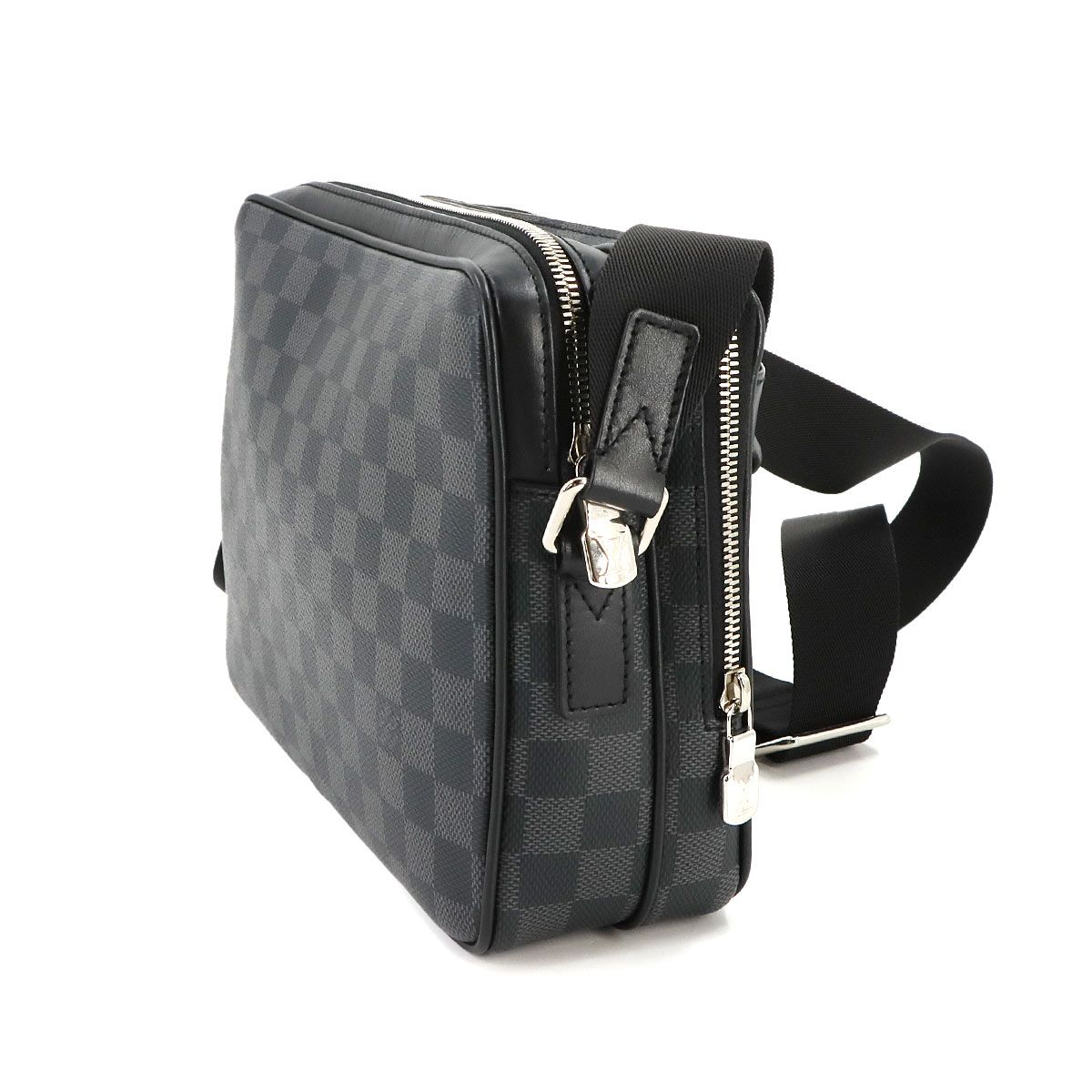 未使用 展示品 ルイ ヴィトン LOUIS VUITTON ダミエ グラフィット トロカデロ メッセンジャー PM ショルダー バッグ  90240109 - メルカリ