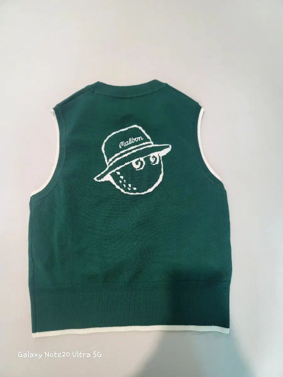 欲しいモノを一括サーチ。 MALBON GOLF マルボンゴルフ ゴルフ ニット ベスト S 【激安大特価！】