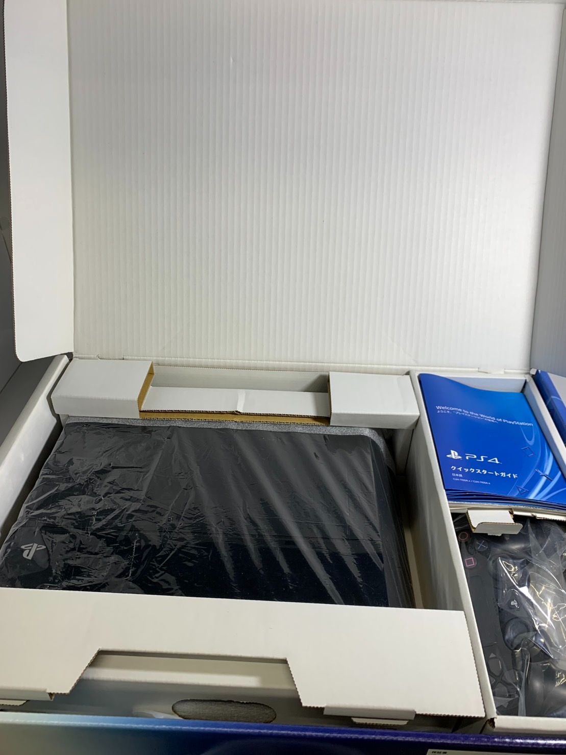 25.PlayStation 4 ジェット ブラック 500GB CUH-1100AB01 併売品 UP786_INFO