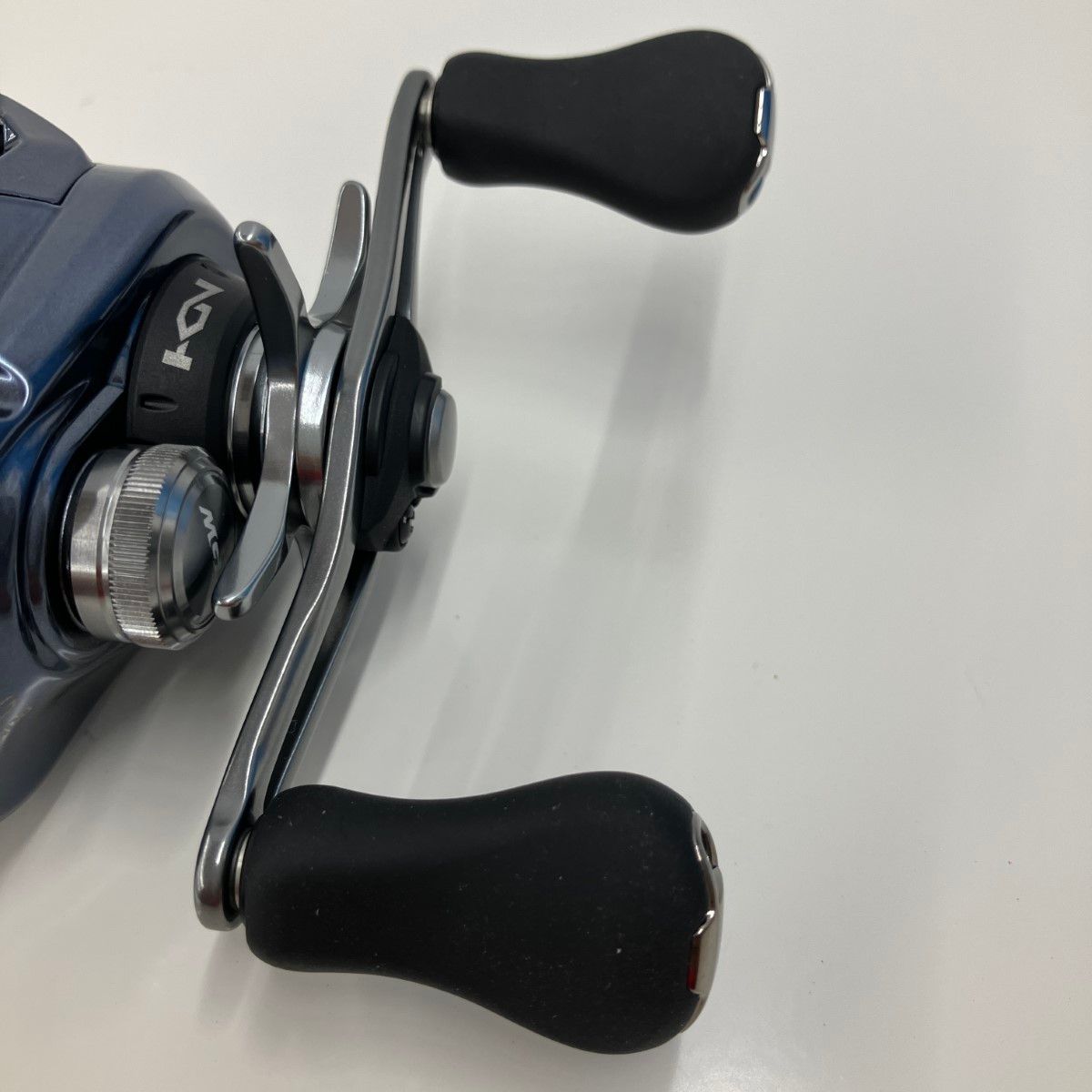 シマノ　アルデバラン MGL 30HG シマノ アルデバランMGL 30HG シマノ アルデバラン MGL 30HG 右