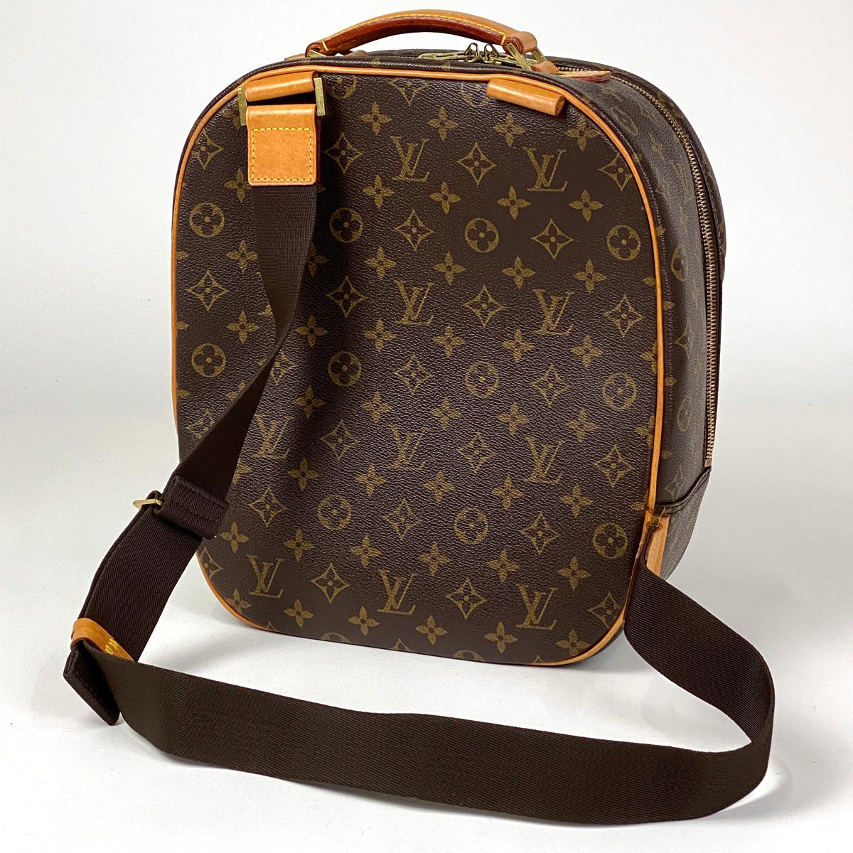 ルイ・ヴィトン Louis Vuitton パックオール・サック・アド ハンドバッグ 肩掛け ショルダーバッグ モノグラム ブラウン M51132  メンズ 【中古】