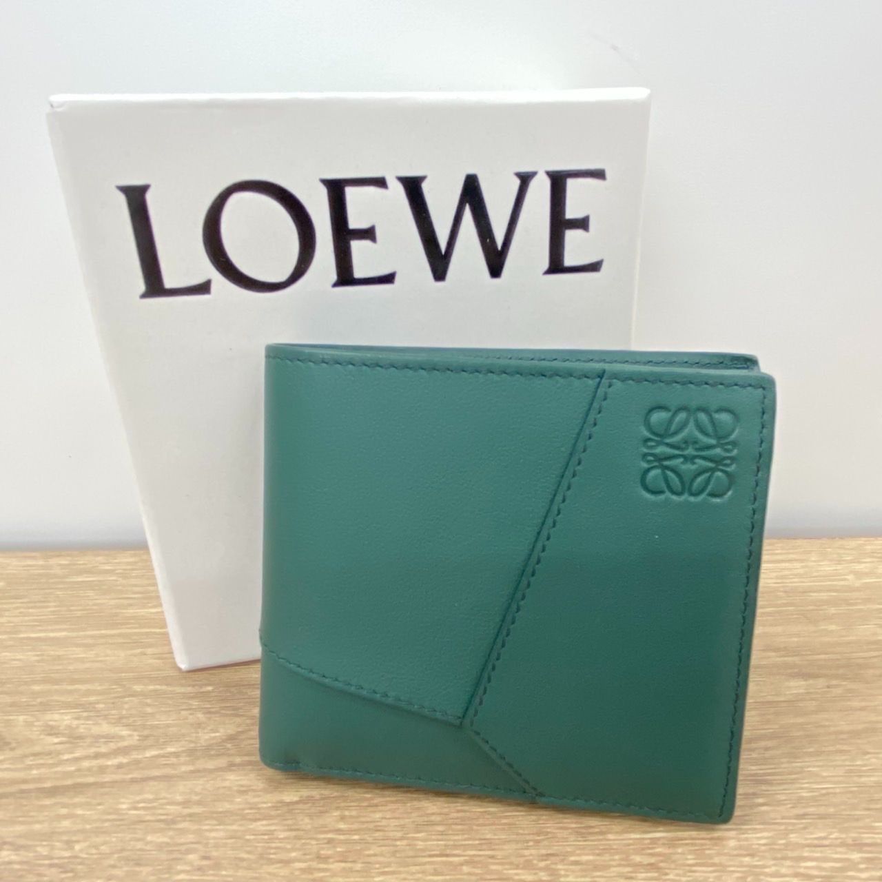 LOEWE 二つ折り財布 クラシックカーフ パズル バイフォールド ダークグレー