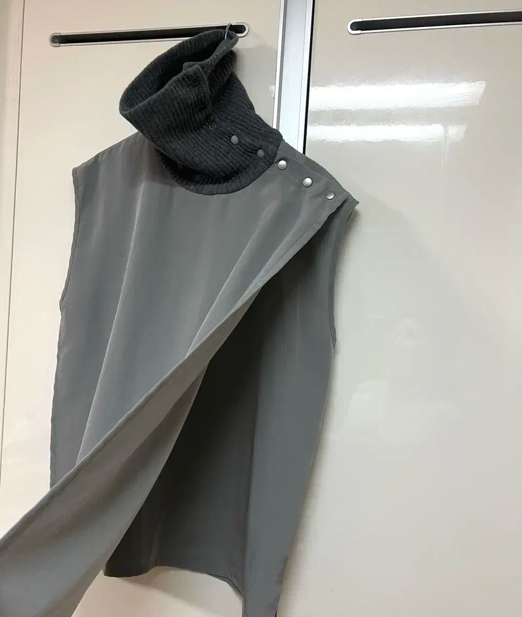 Maison Margiela メゾンマルジェラ ハイネック レイヤード ノースリーブ トップス ブラウス