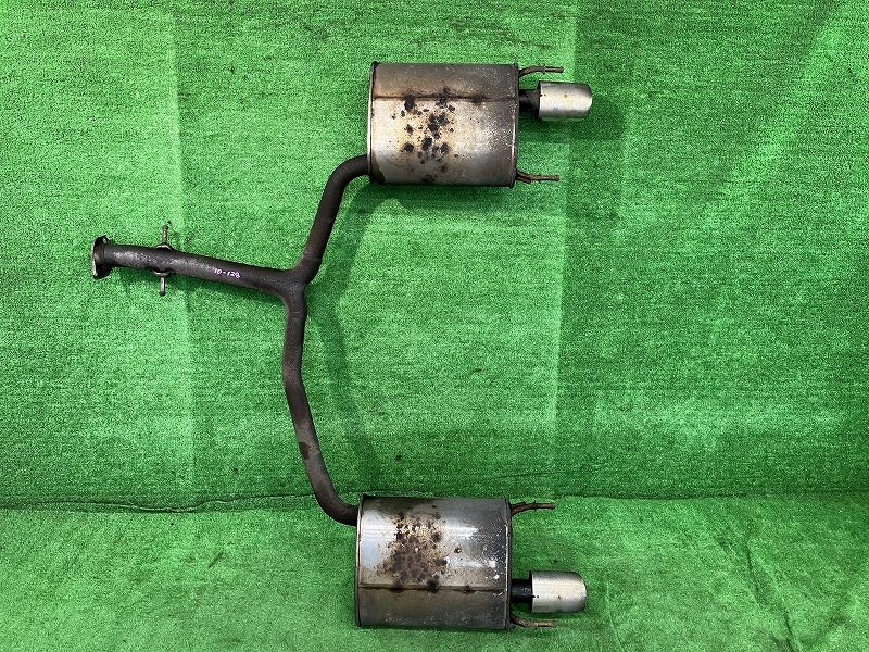 トヨタ マークX GRX135 リアマフラー メインマフラー カッター付 17430-31891 4GR-FSE 4WD AT 構内低速走行済み