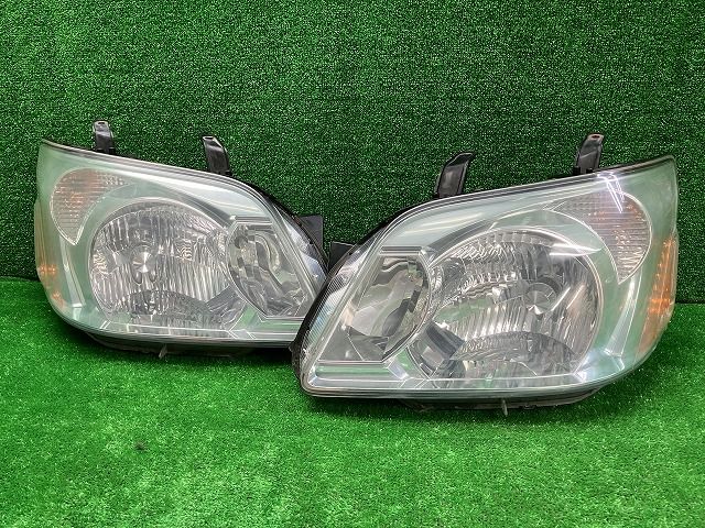 トヨタ AZR60/65 ノア 後期 ヘッドライト左右 HID 28-181 N0 バラスト・レベ付 241210237