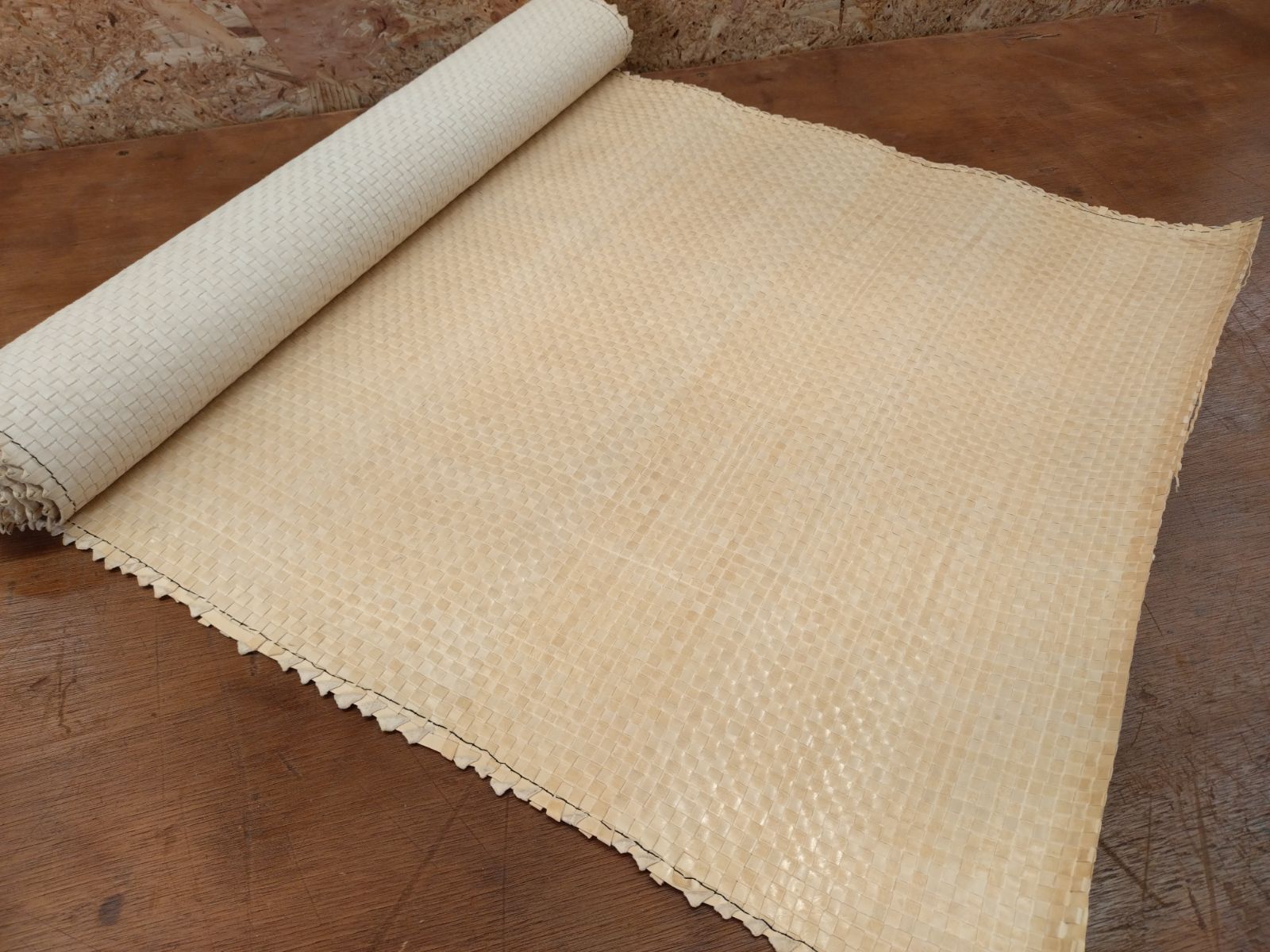 本革編込み巻 メッシュシート 62cm✕330cm アイボリー