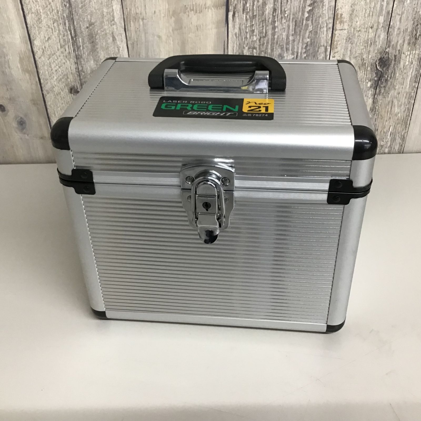 ☆中古品☆SHINWA シンワ レーザー墨出し器 No.78274 レーザー ☆中古品☆SHINWA シンワ レーザー墨出し器 No.78274 レーザー