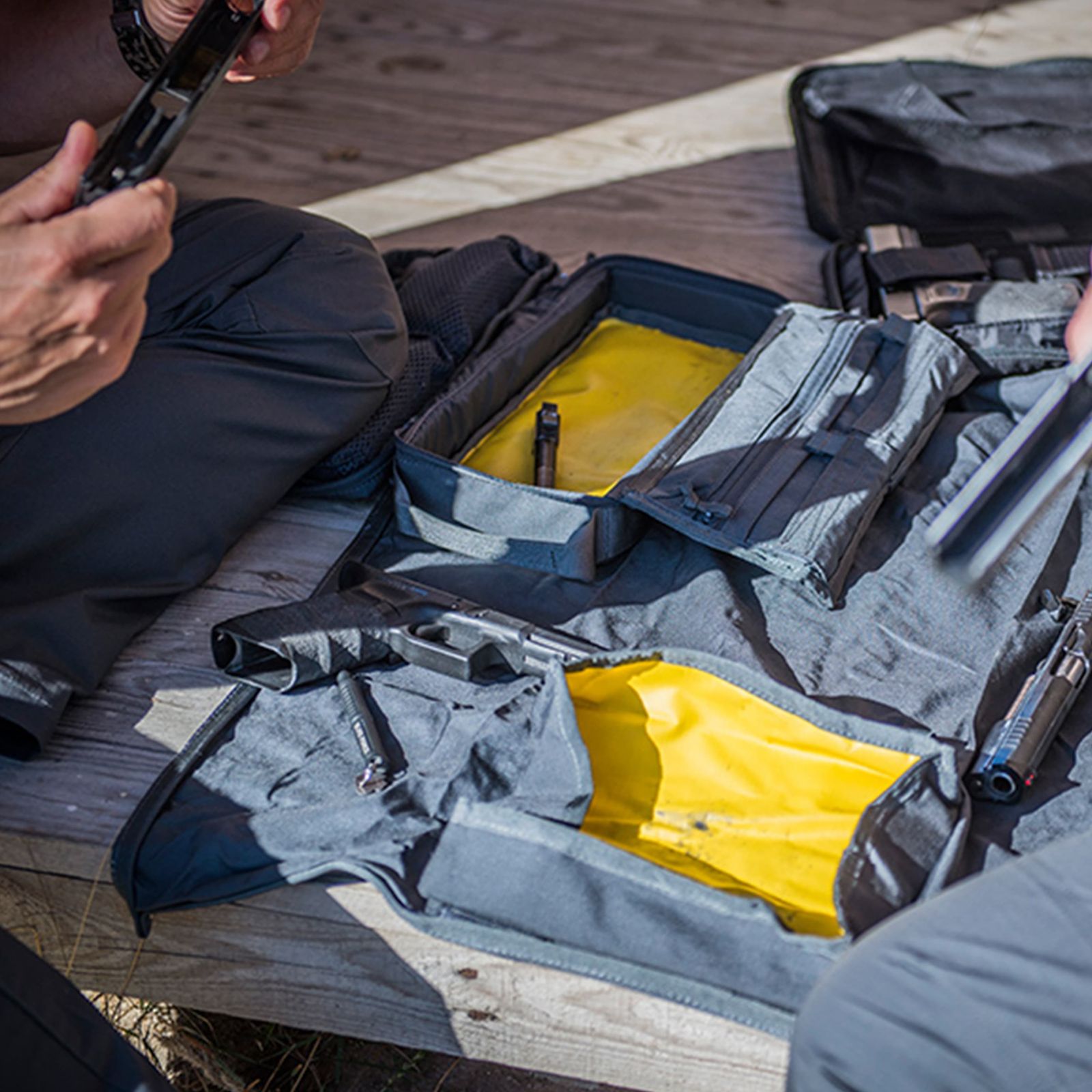 HELIKON-TEX クリーニングキットポーチ Service Case マット付き MO