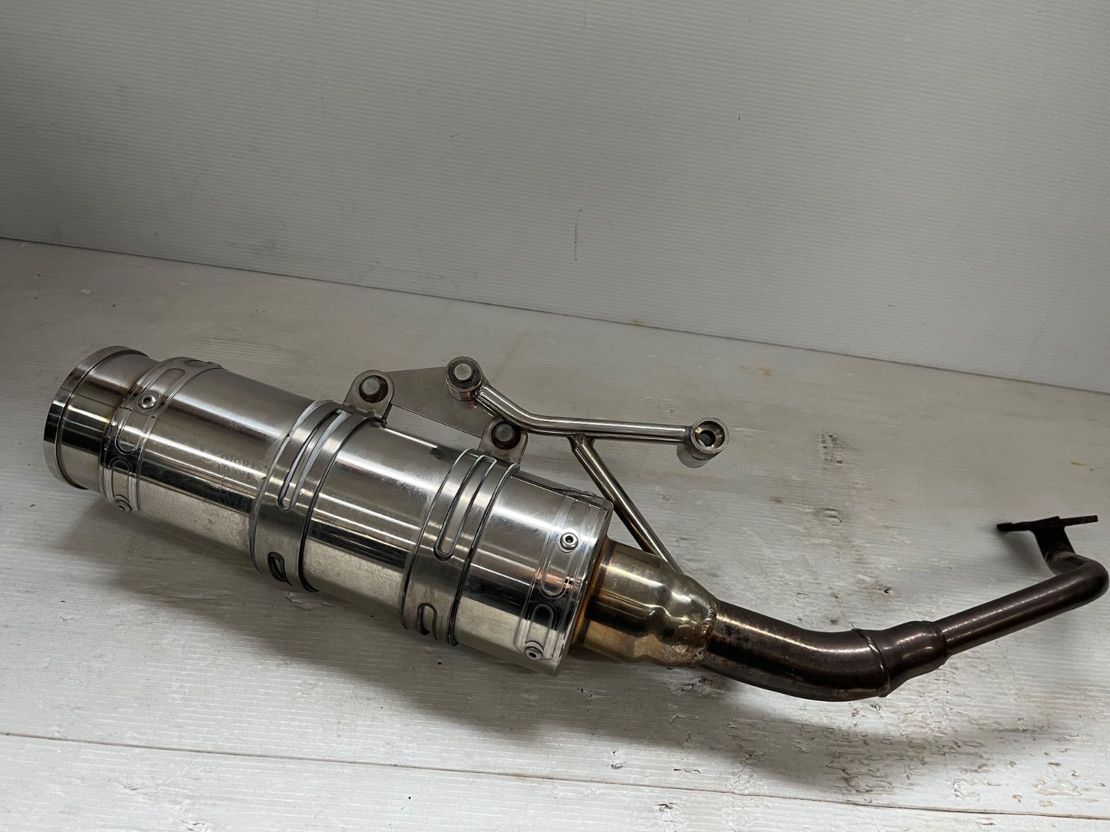 HONDA リード 125 マフラー