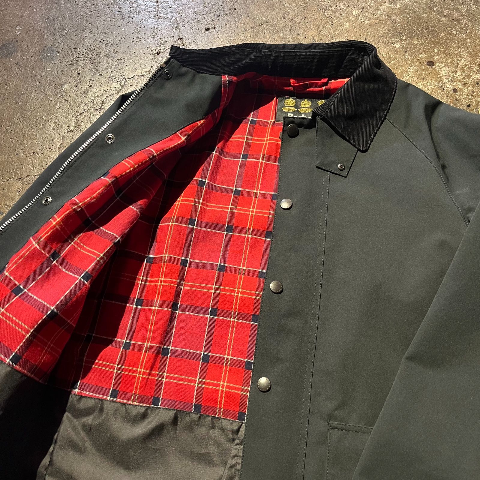 Barbour 20aw New Burghley ノンオイル 裏地赤 バブアー