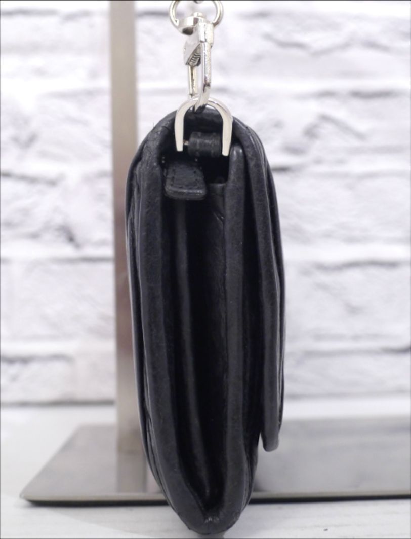 miumiu ウォレットバッグ　ショルダー　マトラッセ　ブラック ブラック マテラッセレザー ショルダーバッグ | Miu Miu