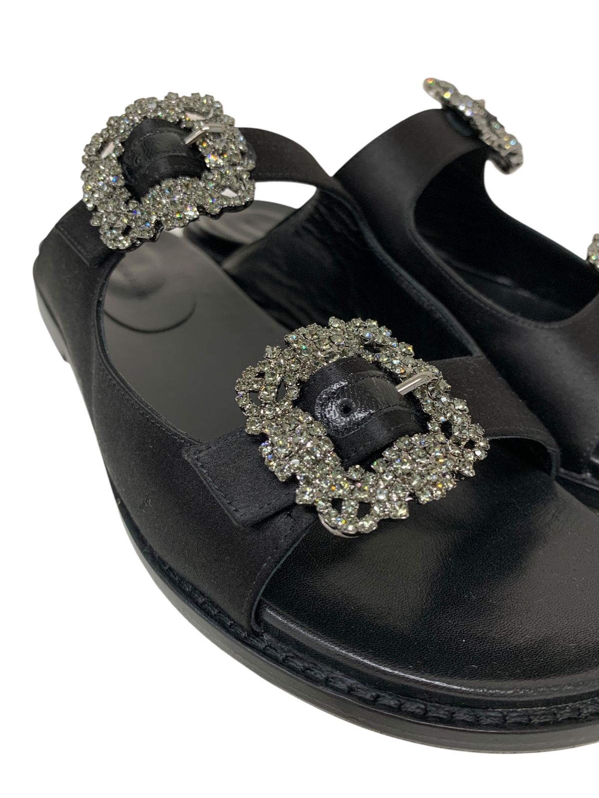 マノロブラニク STURLUSHANGI サンダル 38 ブラック ハンギシ