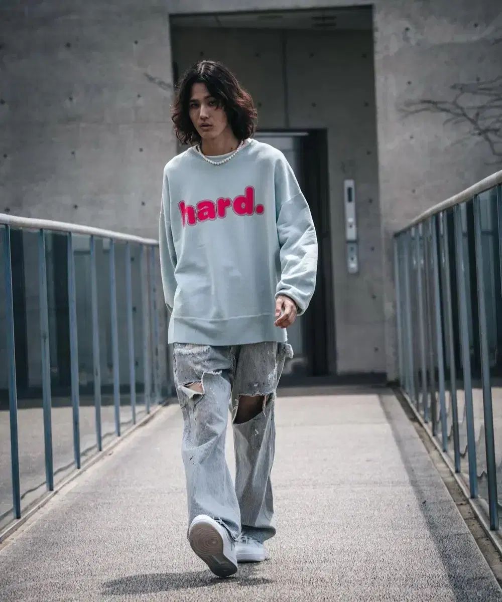 SAINT MICHAEL セント マイケル Hard スウェットシャツ