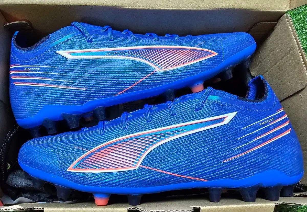 プーマ ウルトラ6 MG Untamed