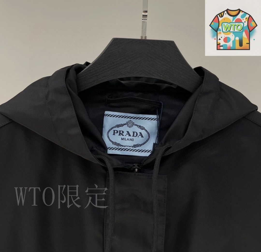 PRADA☆♪(P607RH)やっぱり欲しいな三角ロゴ付きトレンチコート PRADA☆♪(P607RH)やっぱり欲しいな三角ロゴ付きトレンチコート