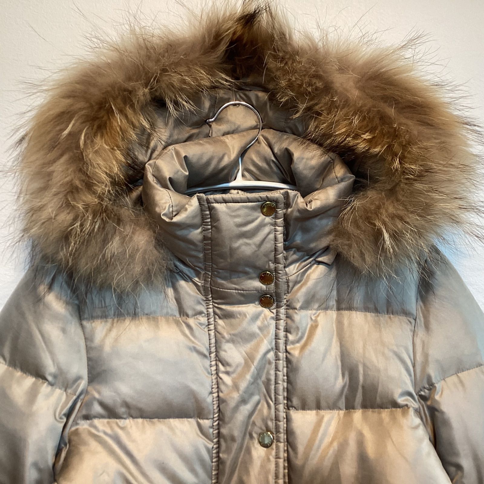 23区 ニジュウサンク ラクーンファー ダウンジャケット 34(XS) y2k ☆美品☆ 23区 ニジュウサンク ダウンジャケット ラクーンファー