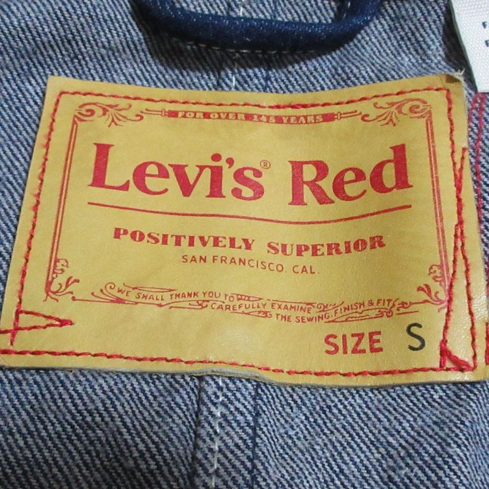 美品 Levi