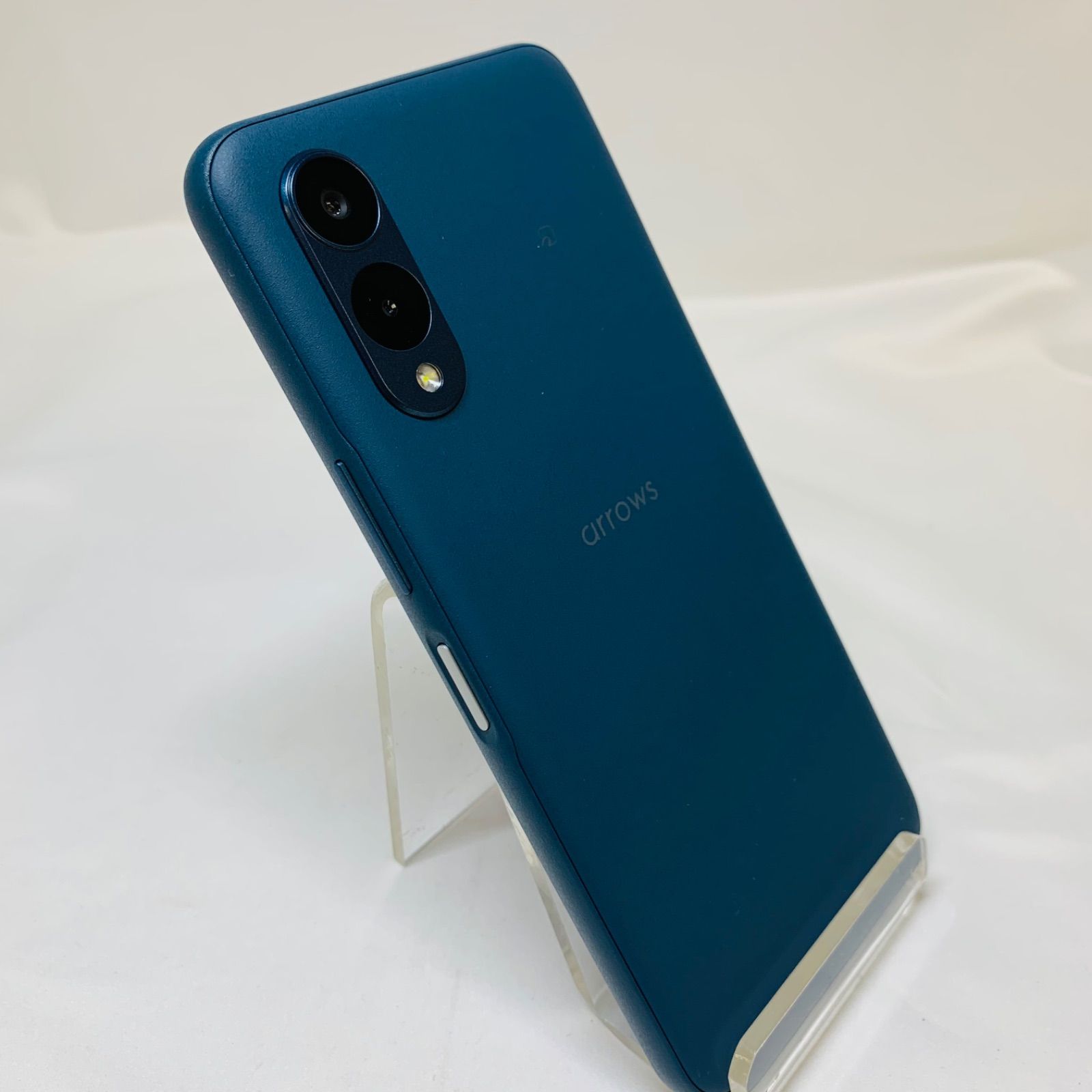 新品 arrows we2 ネイビーグリーン F-52E 中古】arrows We2 64GB