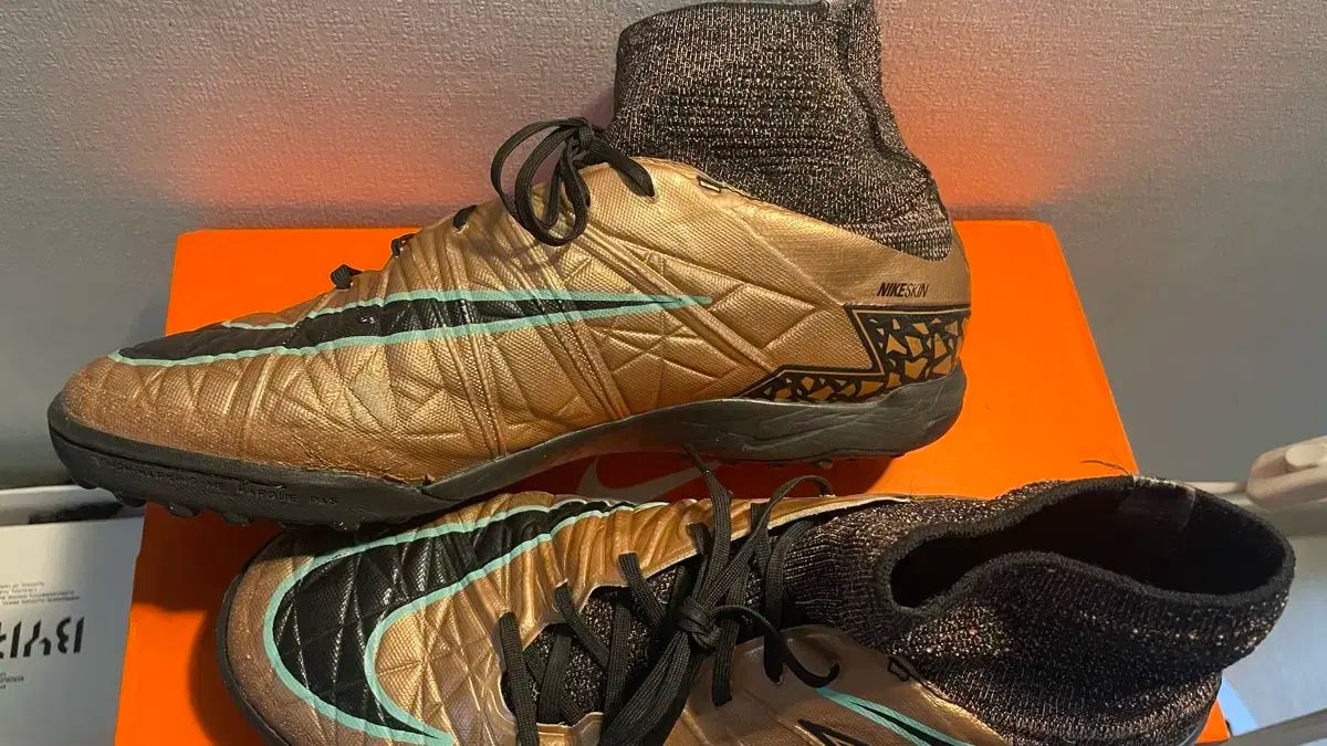 NIKE ハイパーヴェノムX プロキシモ TF NIKE ナイキ ハイパーヴェノム