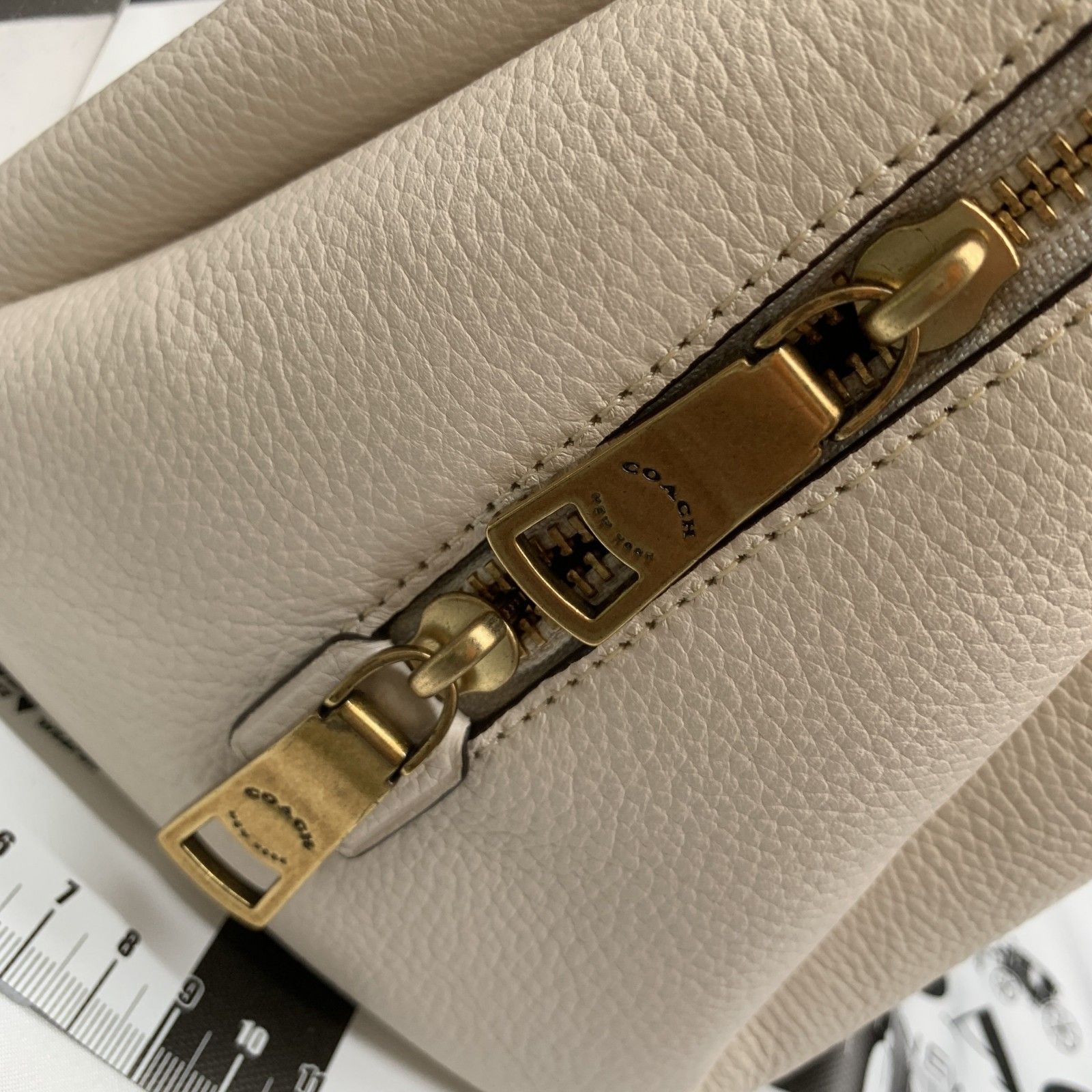 未使用保管品 コーチ COACH ターンロック レザー トートバッグ 