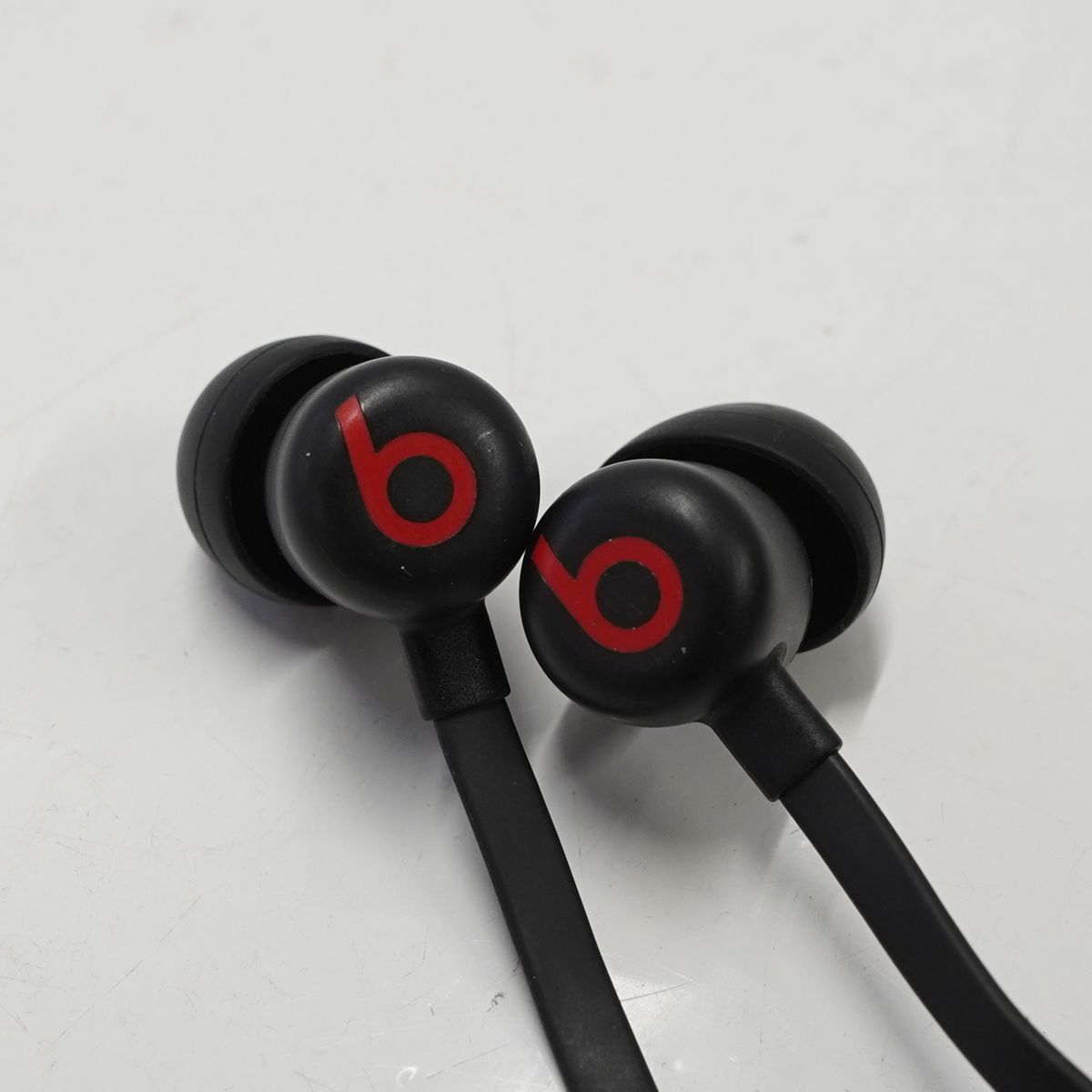 Beats by Dr.Dre BEATS FLEX ワイヤレスイヤホン USED超美品 ビーツ