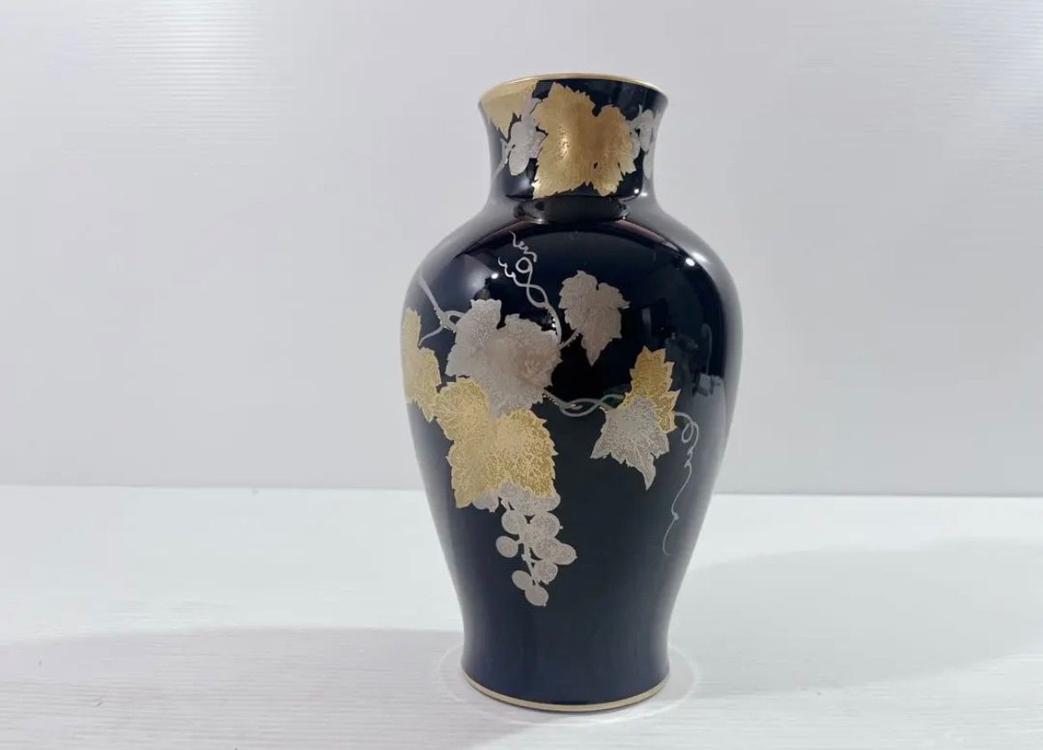 OKURA美品□大倉陶園 瑠璃金蝕ぶどう 花瓶 フラワーベース 高さ28cm