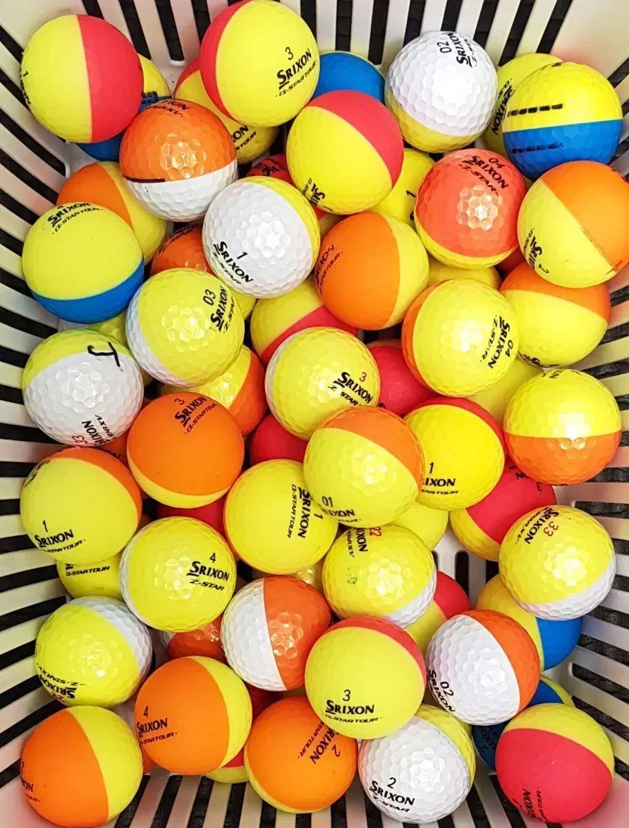 SRIXON スリクソン ディバイド 3 ー 4 ピースミックス A レベル 60 犬 ゴルフボール ロストボール
