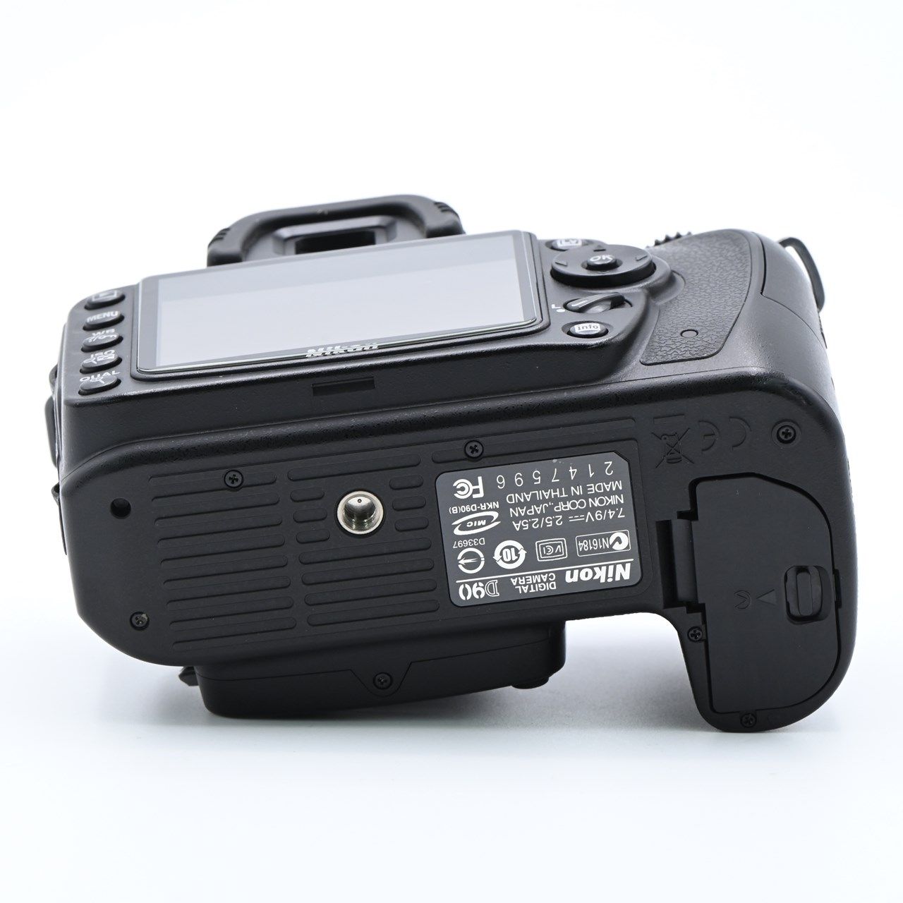ニコン D90