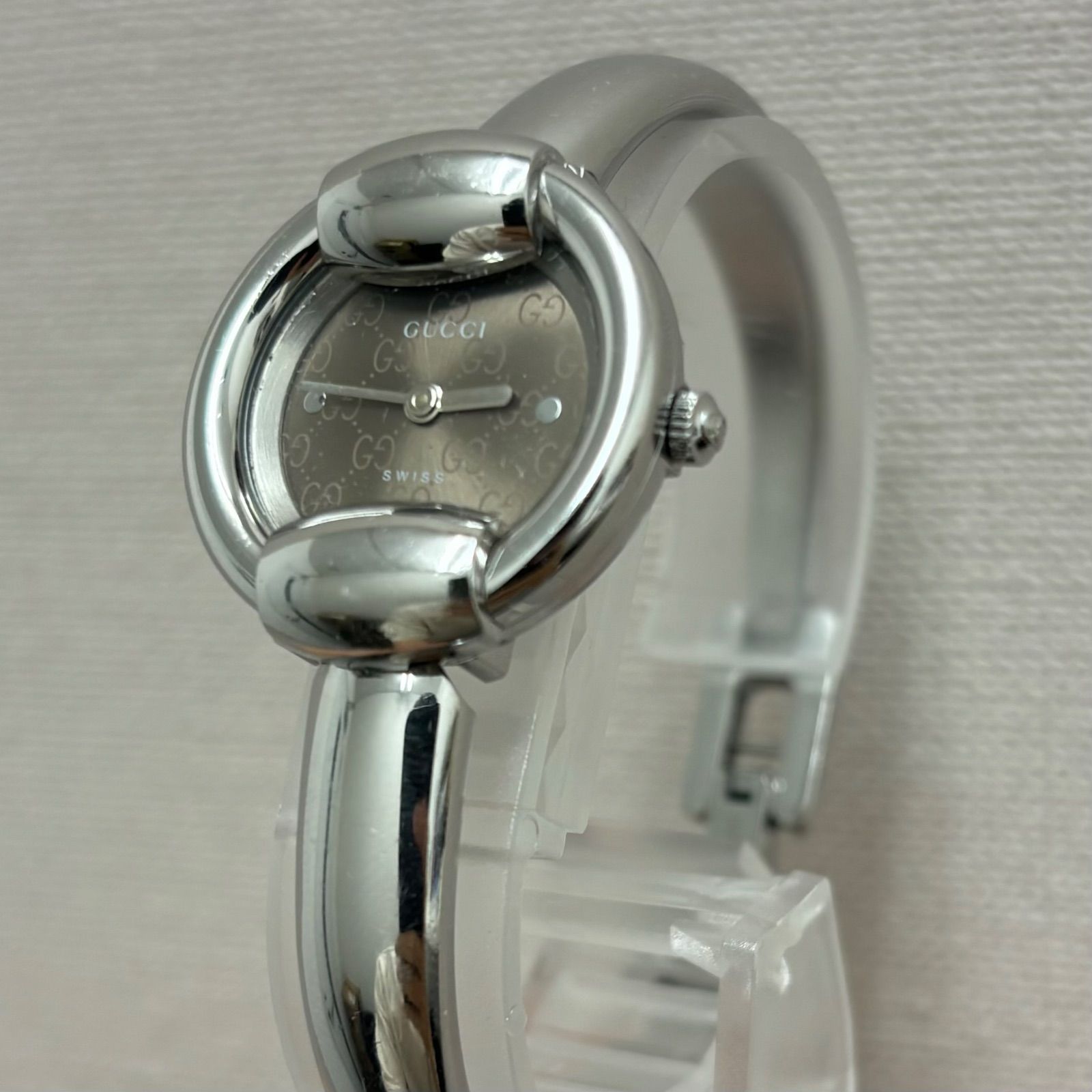 美品】【新品電池交換済み】GUCCI グッチ 1400L バングルウォッチ GG柄 