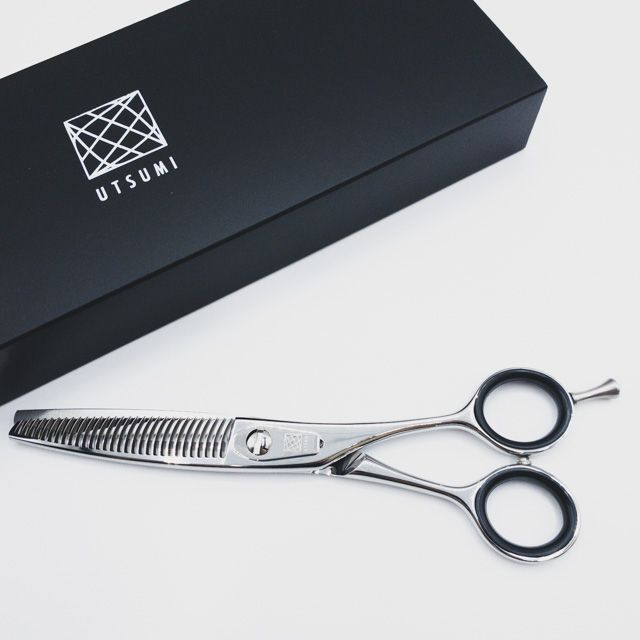 内海ウツミUTSUMI】AT20 メガネ シザー セニング 美容ハサミ すきばさ