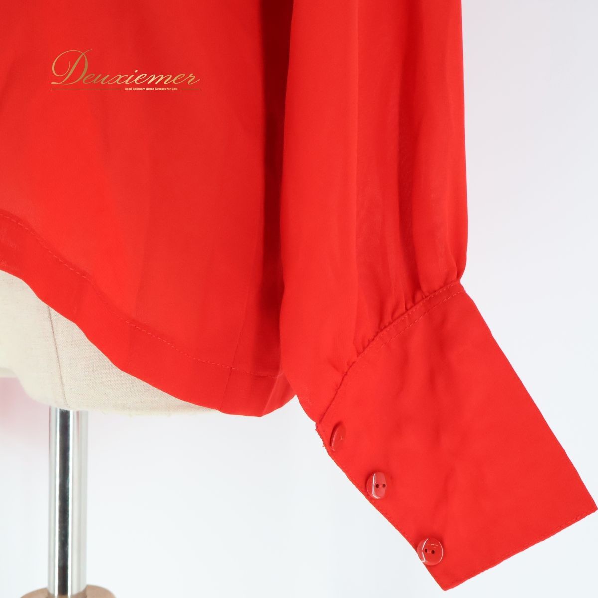 【美品 フラメンコ衣装】レッド IBERIA トップス ブラウス カットソー 赤 美品 フラメンコ衣装】レッド ブラウス トップス 赤 長袖 フリル