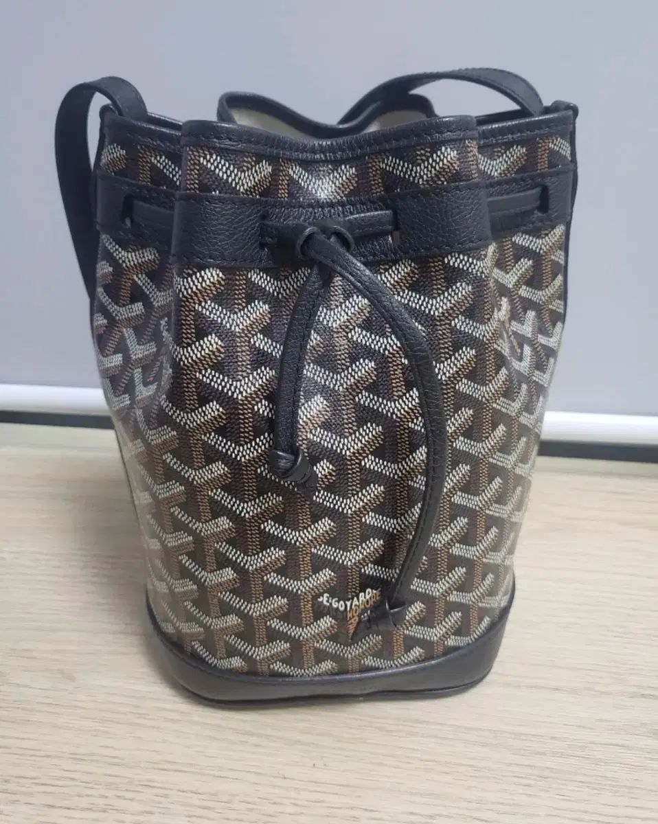 Goyard ゴヤール ペティティフロー バケットバッグ すぐに廃棄してください