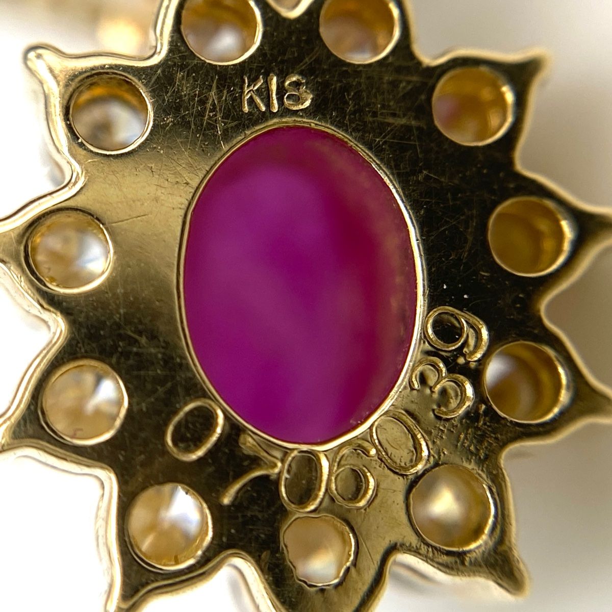 ルビー デザインネックレス