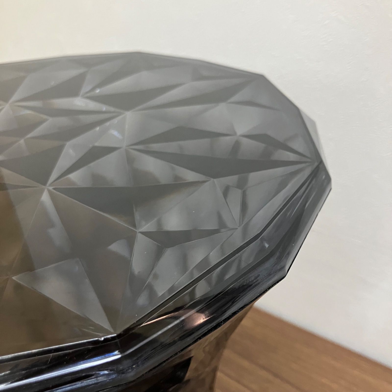 ◎ カルテル Kartell スツール ストーン ブラック クリスタル サイド 