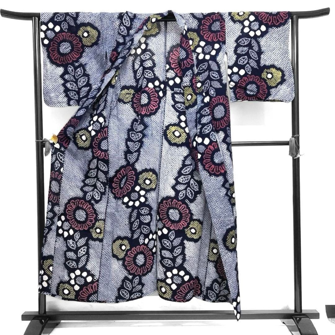 浴衣　有松鳴海絞り　桐の花　ネイビー　藍染　リーフ　着物　063a d 浴衣 有松鳴海絞り 桐の花 ネイビー 藍染 リーフ 着物 063a d 浴衣