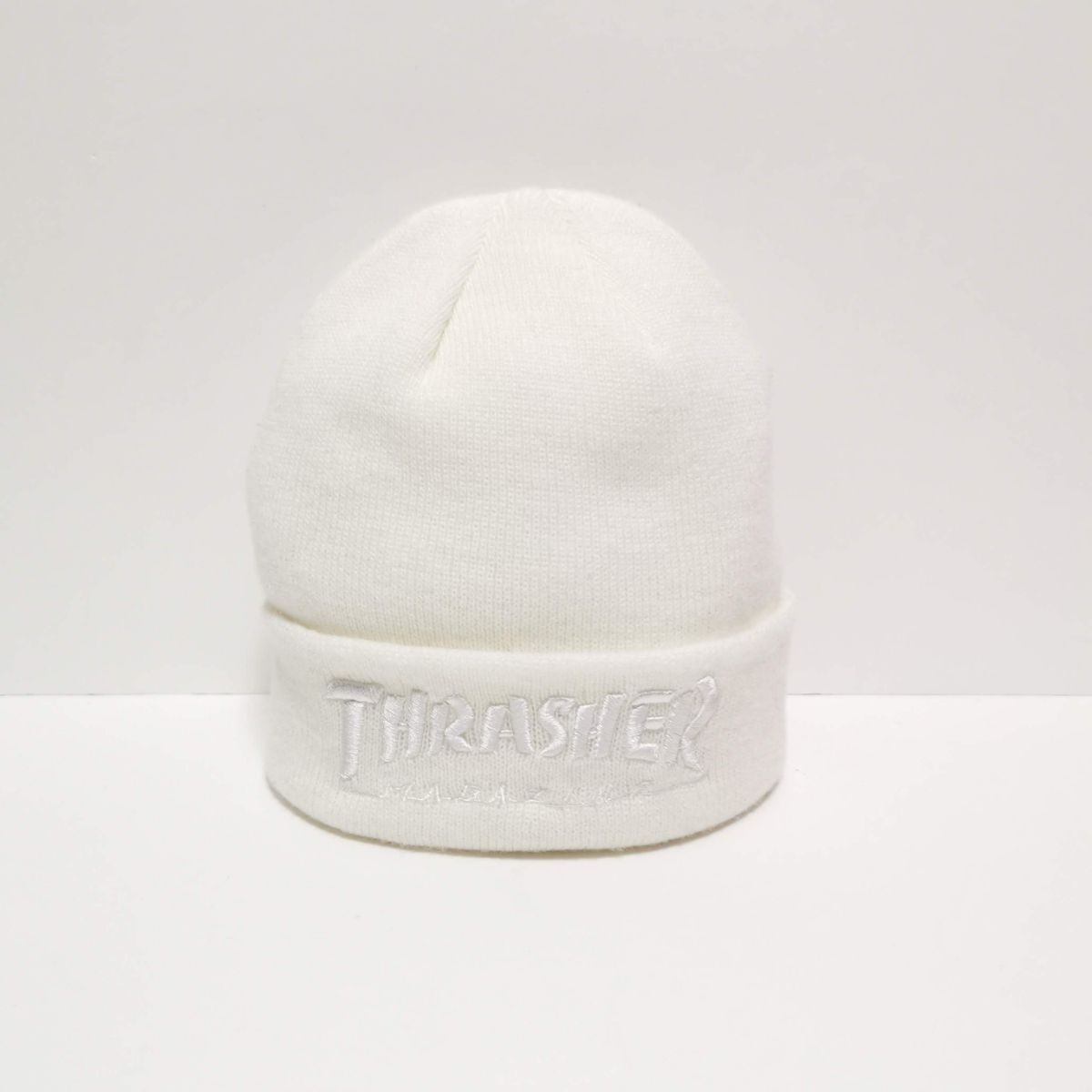 スラッシャー THRASHER MAG ビーニー ニット帽 ニットキャップ 白