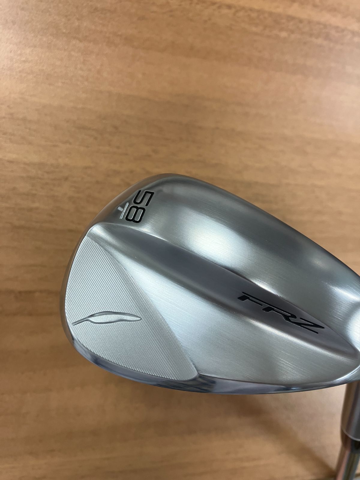 FRZ パールサテン