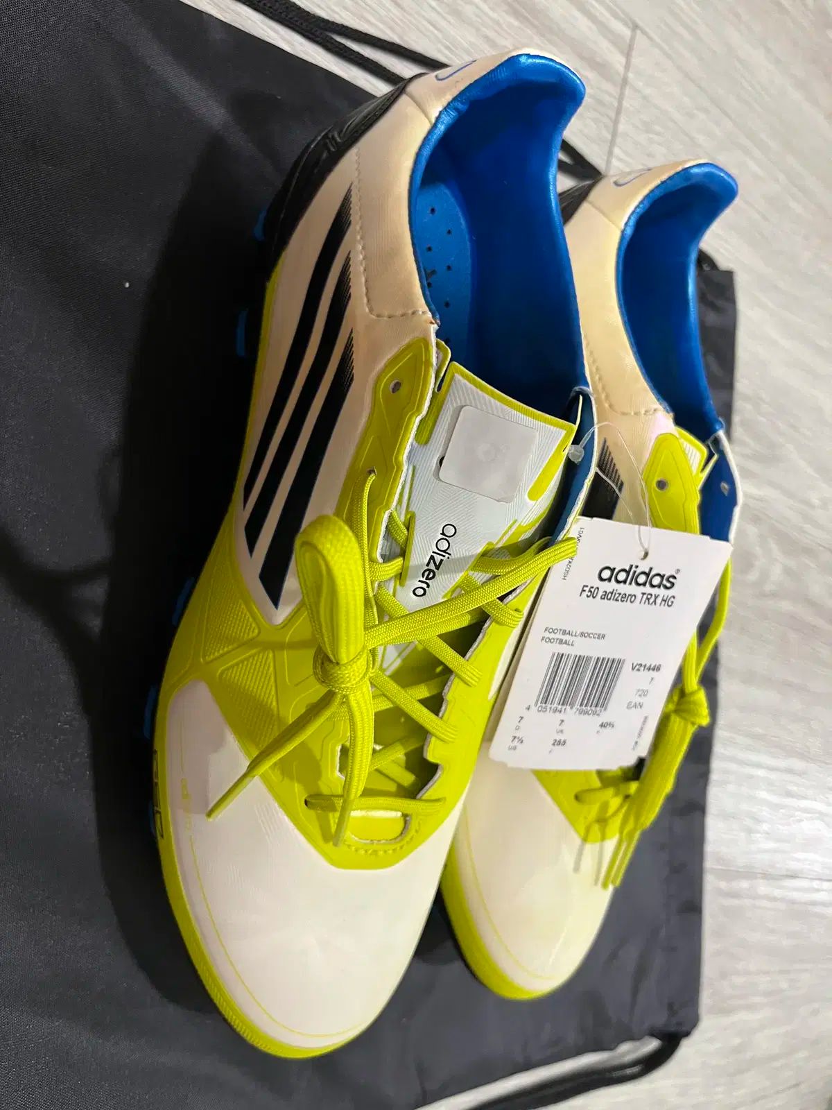 新品 adidas(アディダス) F50 アディゼロ TRX HG 255 サッカー