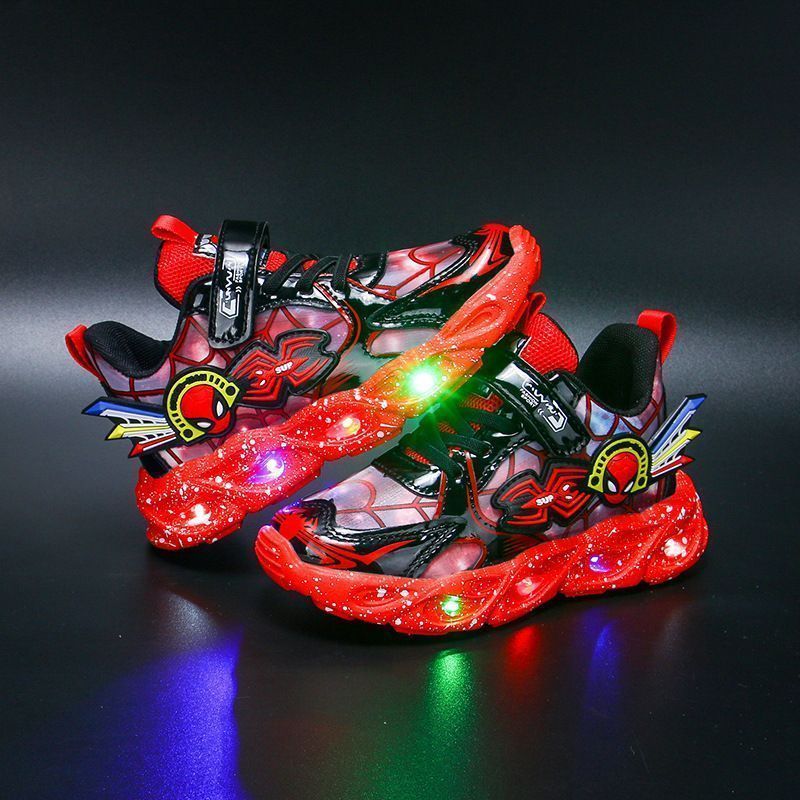 スパイダーマンスニーカー　子供光る靴　キッズLEDライトスニーカー、 キッズLedライトアップシューズスパイダーヴァンプトレーナーカジュアル軽量通気性低いトップスニーカー、誕生日、