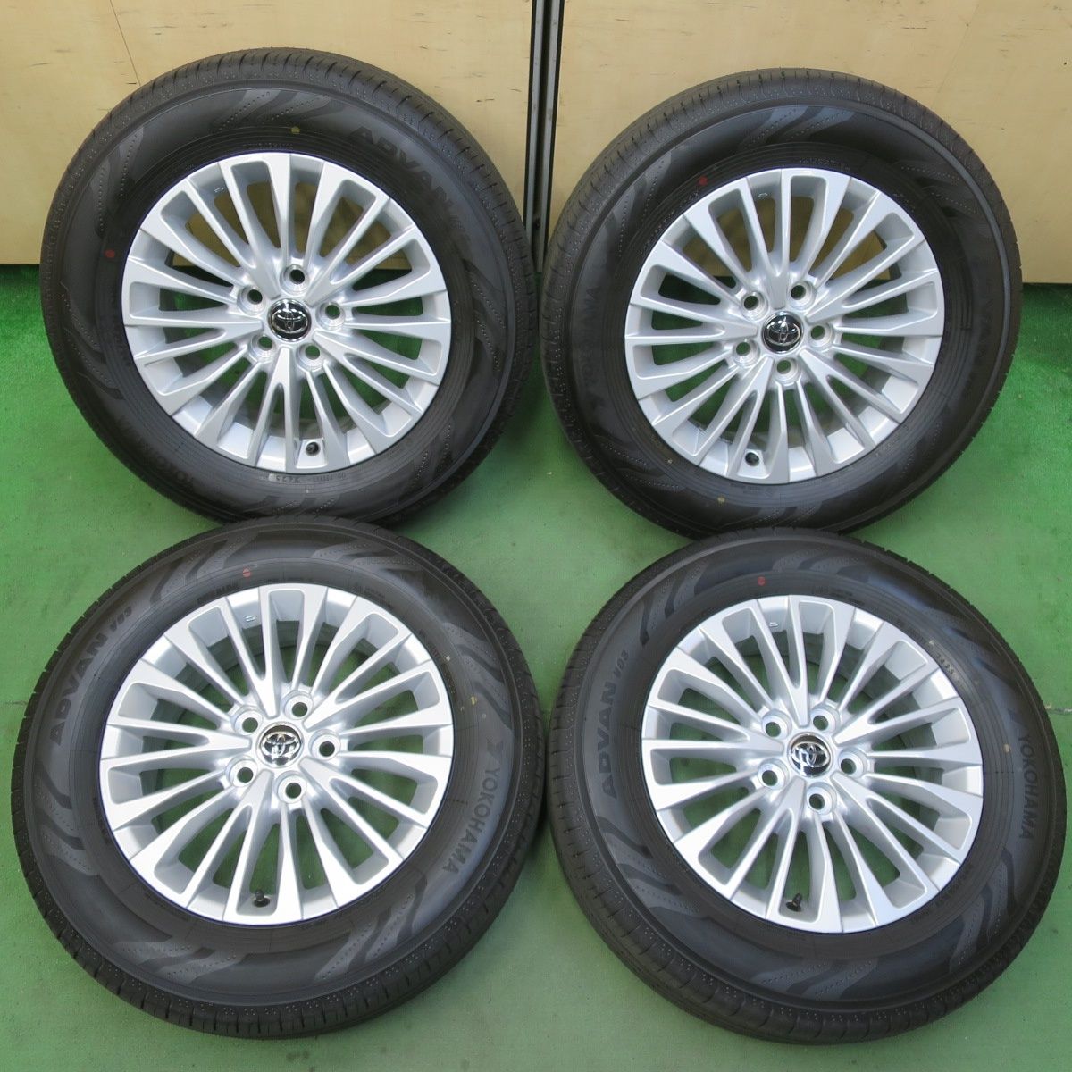 新車外し！25年☆トヨタ 40系 アルファード ヴェルファイア 純正 225  