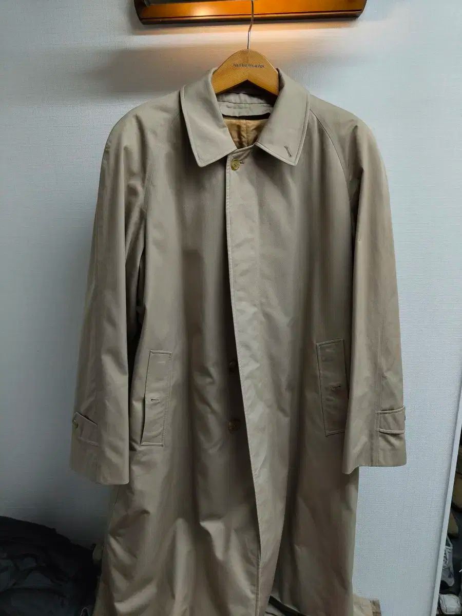 XL ） BURBERRY(バーバリー ) シングル ステンカラーコート (インナースキン付き) 出品