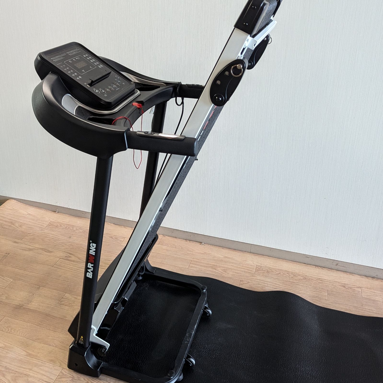 楽天市場】【努力価格】 BARWING ルームランナー MAX16km/h ランニングマシン フィットネス 家庭用 ウォーキングマシーン  ランニングマシーン ホームジム 健康器具 折りたたみ 筋トレ 静音 プログラム 24種類 防音 電動 マット 潤滑油 : YouTen -楽天市場店-